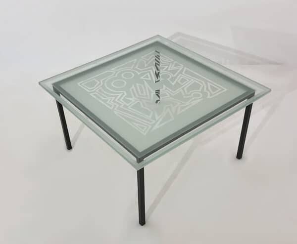 table basse carrée en verre trempé et sablé, 100 x 100 cm, avec motifs design