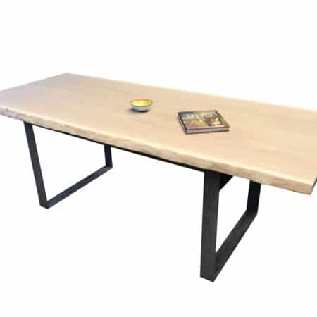 Table à manger bois et métal