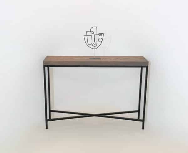 table console bois de chêne et pied en métal croisé, laqué noir