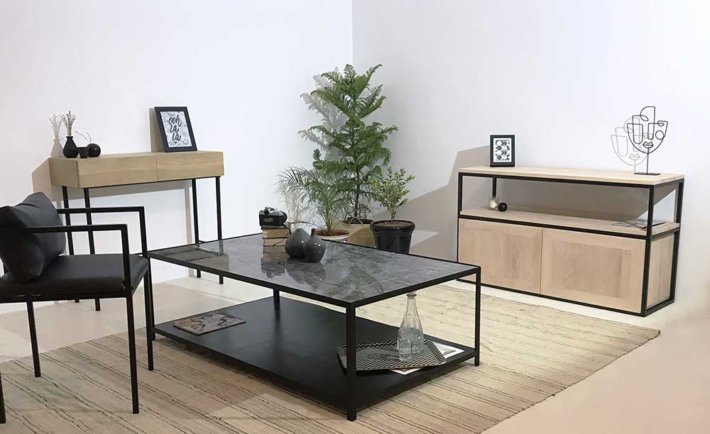 meuble salon de rangement et table basse en marbre